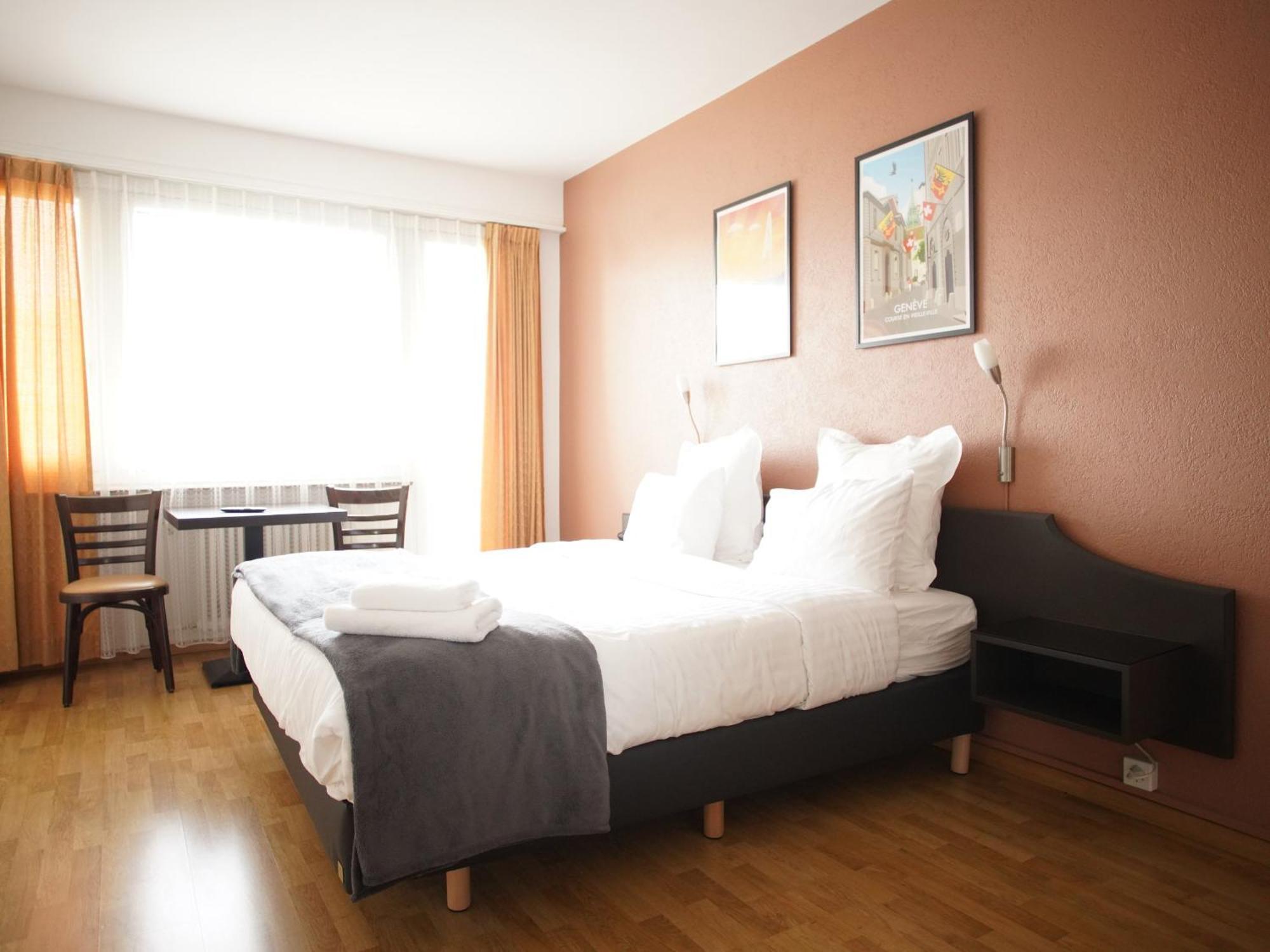 Primadom Aparthotel Geneva Luaran gambar
